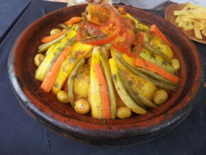 Tagine Marroquino: Uma Viagem Aromática ao Coração do Marrocos