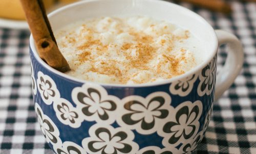 Canjica: O Doce Cremoso das Festas Juninas (e da Alma Brasileira)