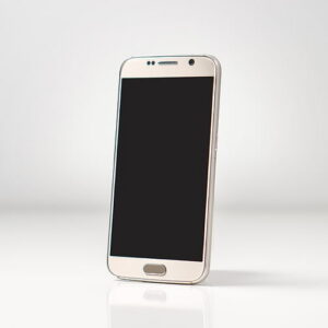 Celular Samsung S5 Branco - 16GB de Memória e 64 GB de Armazenamento