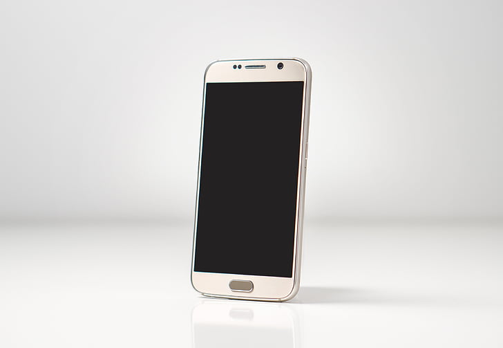 Celular Samsung S5 Branco - 16GB de Memória e 64 GB de Armazenamento