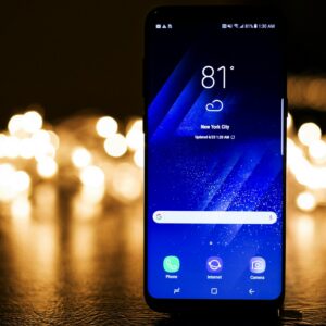 Celular Samsung Galaxy S8 Preto - 8 GB de Memória e 64 GB de Armazenamento