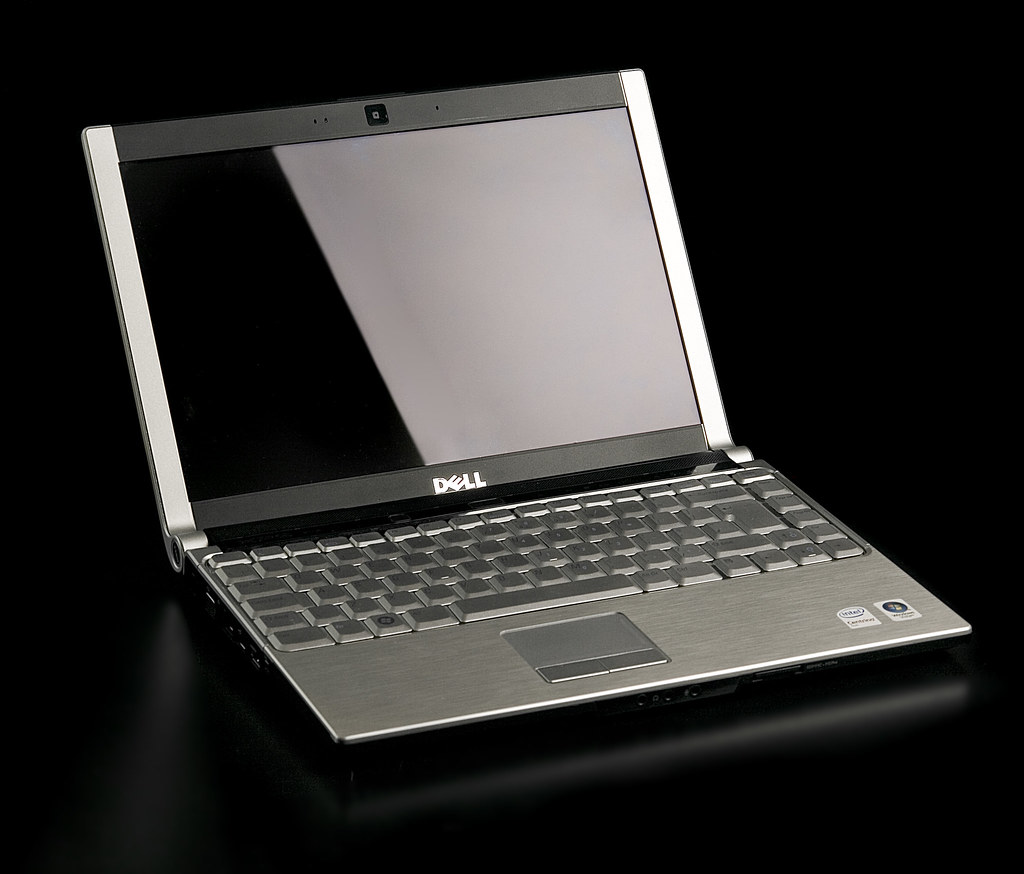 Notebook Dell D567