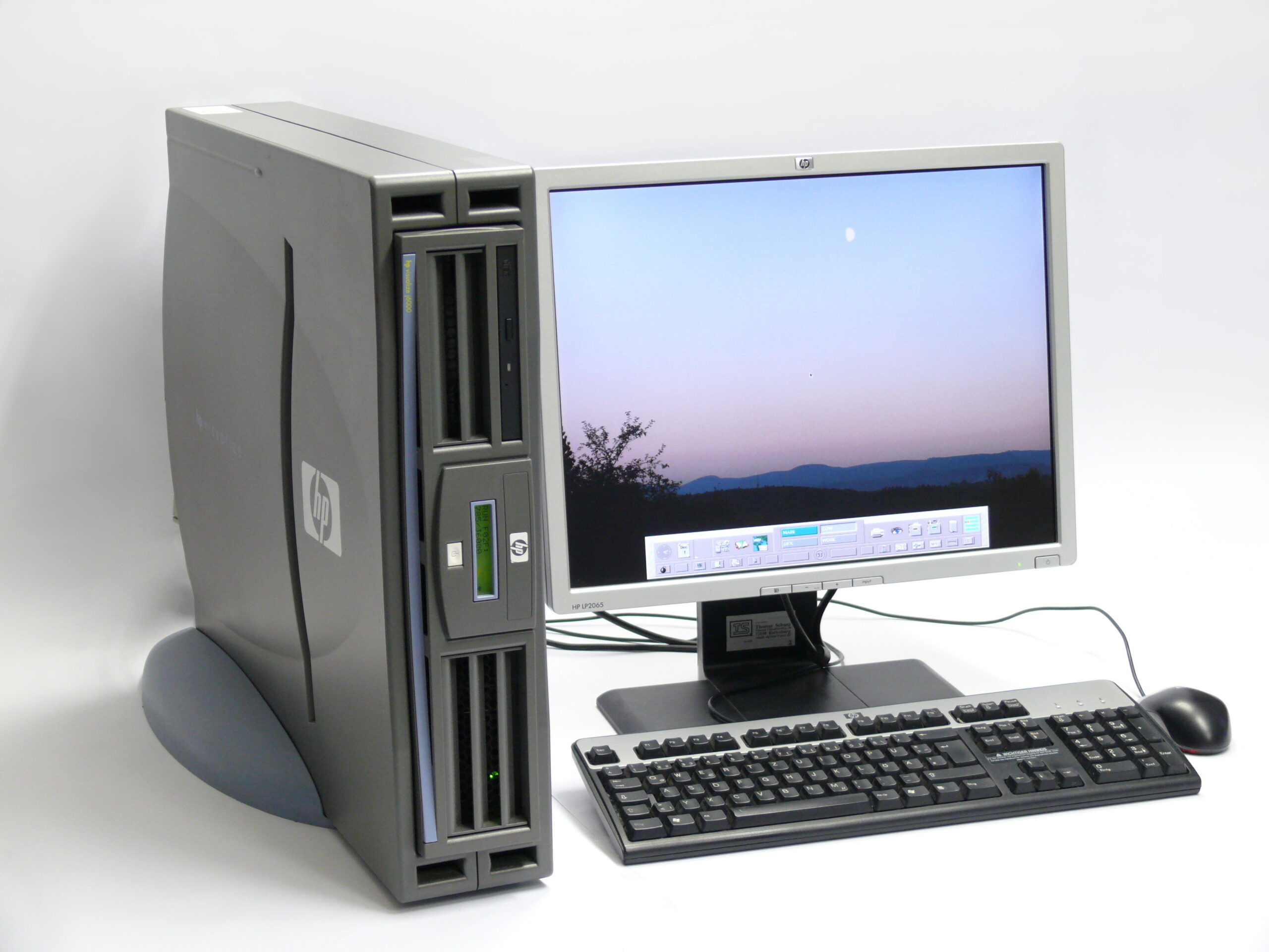 HP 9000 J6000 Workstation