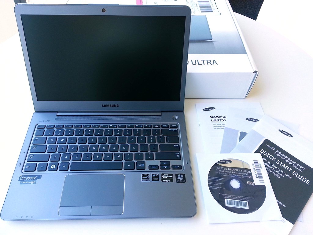 Notebok Samsung NP530U3C-A02AU Series 5 Ultra